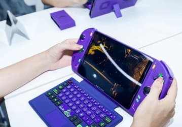 Даже AMD пока не создала настолько мощный iGPU. Портативная консоль OneXplayer 2 Pro получила экран с разрешением 1600p