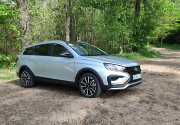 После начала отгрузок Lada Vesta NG страховщики назвали суммы ОСАГО и каско