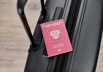 Микросхем теперь хватает: на «Госуслугах» уже можно подать заявления на выпуск биометрических паспортов