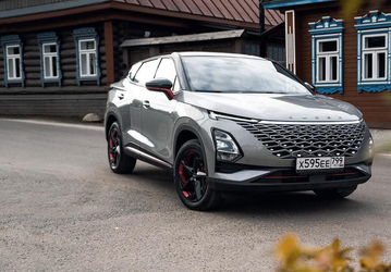 Omoda C5 — уже второй по популярности китайский автомобиль в России, но лидирует Haval Jolion. Спрос на машины из Поднебесной взлетел в 4 раза