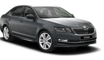 Уникальность Toyota Camry и Skoda Octavia в России: эти машины чаще всего меняют своих владельцев