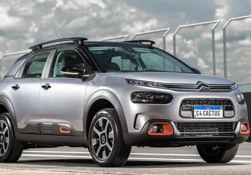 Представлен обновленный Citroen C4 Cactus. У него 173-сильный мотор, 6-ступенчатый «автомат» и 10-дюймовый экран медиасистемы