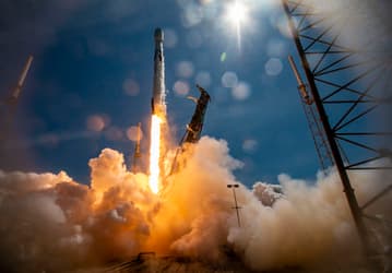 Ракета SpaceX Falcon 9 вывела на орбиту космический телескоп Euclid ценой 1 млрд евро – он будет следить за темной материей