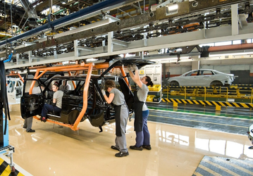 Свежая партия новых Lada Niva оказалась бракованной: тормозные шланги лопнули прямо на заводе