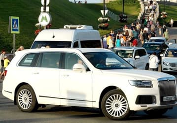 Мощнейший российский автомобиль Aurus Komendant увидели в Казани (обновлено, добавлен комментарий компании)