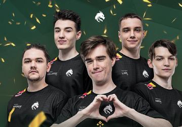 Команда Team Spirit выиграла турнир по Dota 2 и получила 5 млн долларов