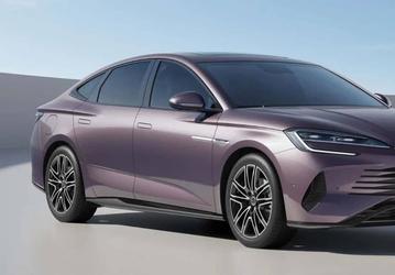 Дешёвый аналог Toyota Camry, который может проехать до 200 км без бензина. BYD Destroyer 07 переименовали в BYD Seal DM-i