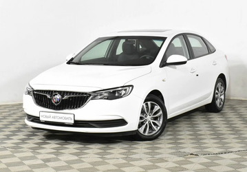 «Одноклассник» Skoda Octavia: в Россию приехали новые седаны Buick Excelle из Китая