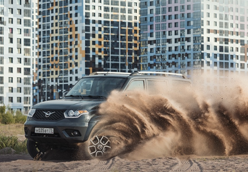 УАЗ или Lada Niva? Какие российские внедорожники авто быстрее всего теряют в цене?