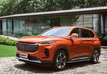В России появился аналог Chery Tiggo 8: у кроссовера Maxus D60 7 мест, 159 л.с. и хорошее оснащение