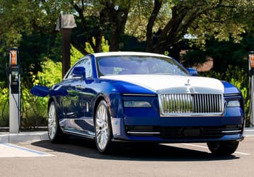Владельцам Rolls-Royce Spectre 2024 придётся заряжать автомобили лишь раз в месяц