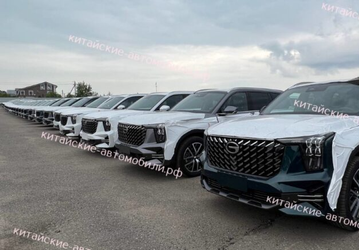 Большая партия огромных внедорожников GAC GS8 приехала в Россию