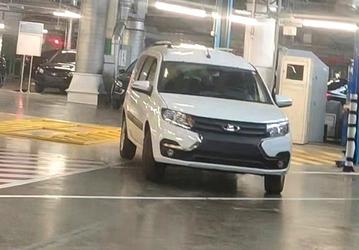 Уже даже Lada Niva некомплектные. Инсайдеры о большом дефиците комплектующих на АвтоВАЗе