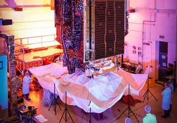 SpaceX осуществит рекордный запуск 26 июля – ракета Falcon Heavy выведет на орбиту самый тяжелый в мире коммерческий спутник связи