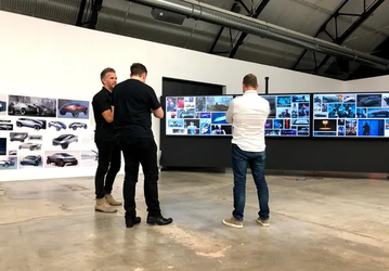 На что мог оказаться похож «нескучный» пикап: какие варианты Tesla Cybertruck рассматривал Илон Маск, фото