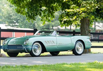 Такая машина всего одна: уникальный 60-летний Chevrolet Corvette хотят продать за 2 млн долларов