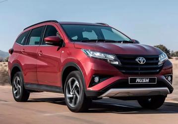 7-местный кроссовер Toyota с «автоматом» – ценой всего 2,6 млн рублей. В России начали продавать Toyota Rush 2023