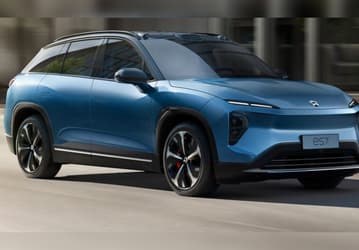 Прямой конкурент BMW iX, только гораздо доступнее. В Россию приехал 653-сильный полноприводный кроссовер Nio ES7 2023
