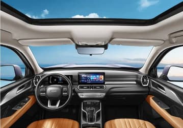 Haval создала идеальный внедорожник для путешествий? Опубликованы изображения салона дешевого рамного Haval H5 — в него можно загрузить квадроцикл