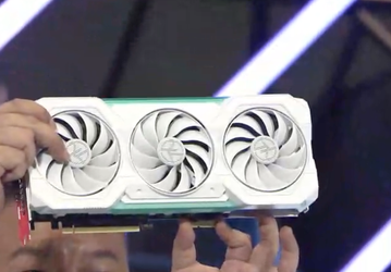 Осенью стартует массовое производство «беспроводных» GeForce RTX 4070 – так обещает Asus