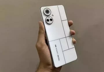 Пришла пора сравнивать Tecno и Infinix с Apple? Рынок смартфонов падает, падают даже продажи iPhone, а вот Transsion активно растёт
