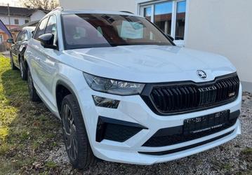 Skoda Kodiaq vRS 2023 доступен для заказа в России. 245 л.с., полный привод и цена, которая может удивить