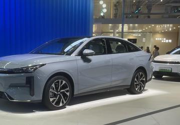 Платформа Geely Monjaro, 390 л.с. и запас хода 1370 км – за 17,5 тыс. долларов. В Китае представили Geely Galaxy L6 и объявили цены