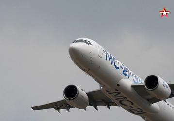 Как создаётся МС-21? Российский импортозамещённый самолёт МС-21 показали внутри и снаружи, а также рассказали много нового