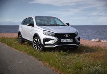 Впервые для машин АвтоВАЗа. Lada Vesta и Lada Largus получат панорамную крышу