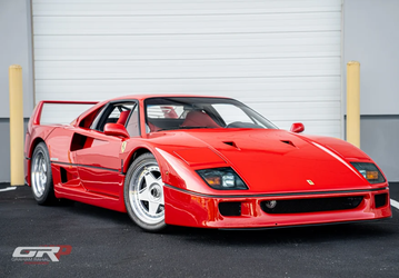 Последний автомобиль, одобренный Энцо Феррари. Культовый суперкар Ferrari F40 с небольшим пробегом выставили на продажу