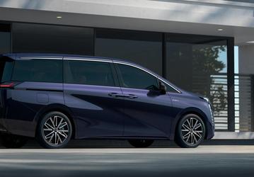 Нужно больше конкурентов Toyota Alphard: представлен GAC Trumpchi E8