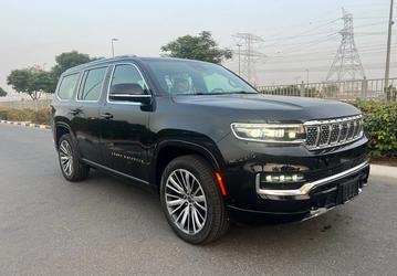 В Россию приехал самый большой «Джип». У дилеров появился Jeep Wagoneer Grand 2023: длина 5,7 метра и «ураганный» мотор