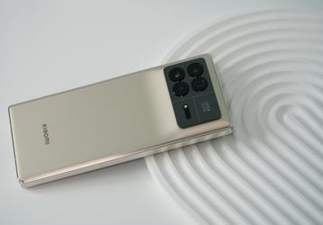 Новый хит Xiaomi: флагманский смартфон Xiaomi MIX Fold3 оказался гораздо успешнее предшественника