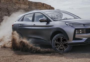 Вслед за «Москвичом 3» подорожал его «старший брат» — JAC JS6