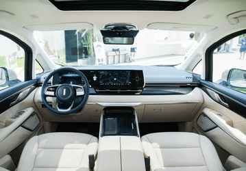 «Убийца Toyota Alphard» с пожизненной гарантией, огромным холодильником и максимальным комфортом. Предпродажи Great Wall Motor Wey Gaoshan начались в Китае