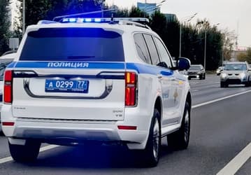 Российская полиция пересаживается на «танки». В Москве заметили пару премиум-внедорожников Tank 500 с характерной ливреей МВД
