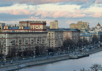 Самоизоляция при коронавирусе. Москвичей начнут выпускать из дома по QR-коду