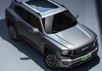 Самый мощный и самый экономичный Haval Dargo 2 поступил в продажу. 326 л.с., расход 1,85 л / 100 км, пожизненная гарантия на силовую установку и походная лампа от комаров — за $23 000