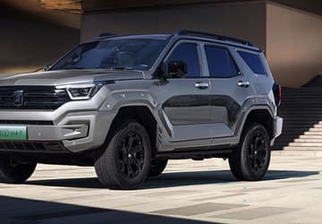 «Дикий» стиль, 408 л.с., расход 2,61 л / 100 км, 9-ступенчатый «автомат», полный привод — за 38 тыс. долларов. В Китае стартовали продажи брутального Tank 400 Hi4-T