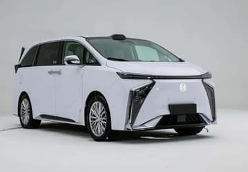 Увеличенная альтернатива Toyota Alphard с очень быстрой зарядкой, четырьмя экранами и запасом хода 762 км. Минивэн Hycan V09 доступен для предзаказа в Китае