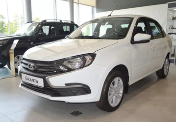 Упрощённым Lada запретили работать в такси. Пока только в одном регионе — Башкортостане