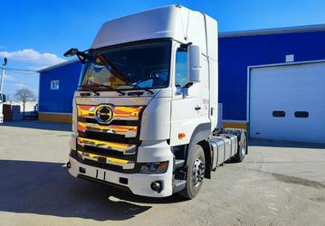 В России у КамАЗа К5 появился японский конкурент. Магистральный тягач Hino Series 700 также составит конкуренцию различным «китайцам»