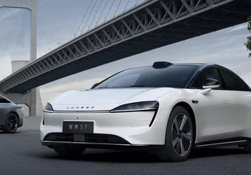 Первый автомобиль Huawei и Chery с автопилотом, пневмоподвеской и видеоиграми выйдет в ноябре