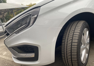 «Перекрасили просто идеально», — как АвтоВАЗ устраняет разнотон на Lada Vesta NG