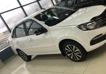 Lada Granta выпускается только в белом, в салонах скоро появятся седаны и лифтбэки из серии Club