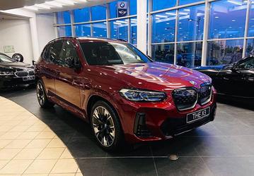 В России появился BMW iX3