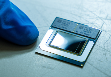 Intel сделала «как у Apple». Компания показала процессор Meteor Lake с 16 ГБ собственной оперативной памяти
