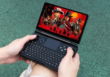 И игровая приставка, и очень компактный ноутбук. Представлено устройство GPD Win Mini