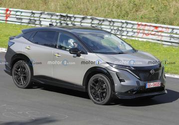 Это Nissan Ariya Nismo. Автомобиль тестируют на Нюрбургринге