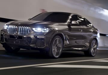 Россиянин отсудил у «Автотора» 26 млн рублей за дефектный BMW X6